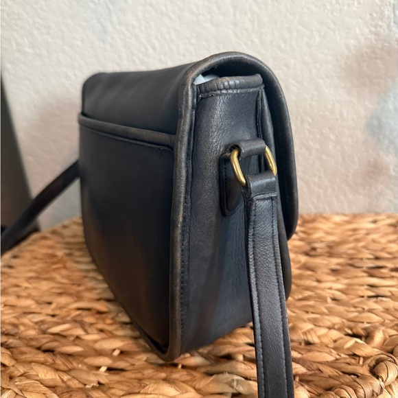 SOLD - Picture 4 of 11